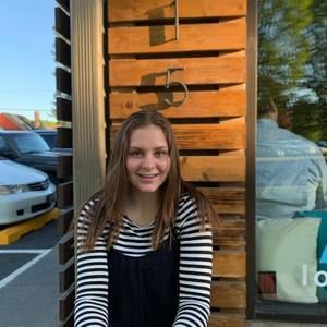 Meet your Posher, Hailey